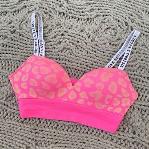 VICTORIA SECRET WIRELESS PUSH-UP BRALETTE BOGO 1/2